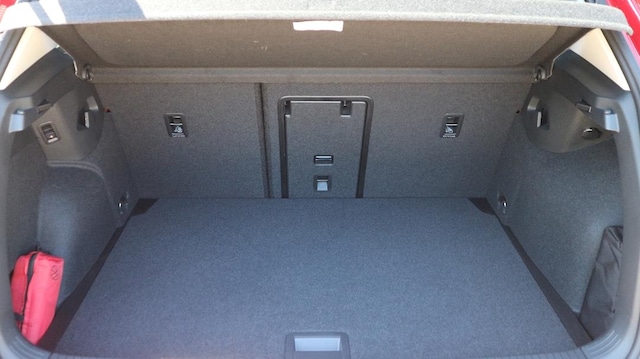 Volkswagen Golf Golf 2.0     StyleDT110 TDID7F