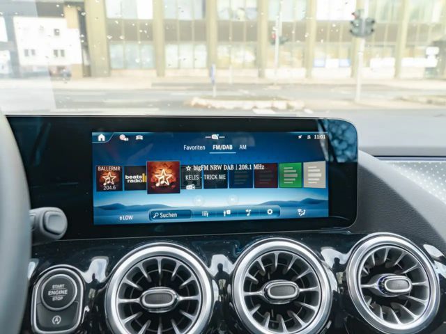 Mercedes-Benz GLA 200 Progressive