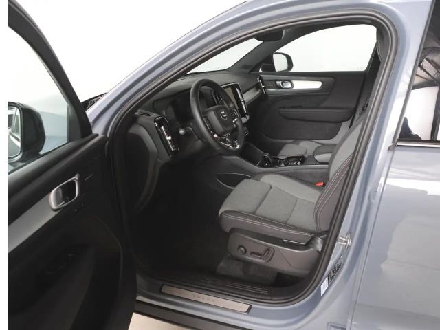 Volvo XC40 Dark Plus