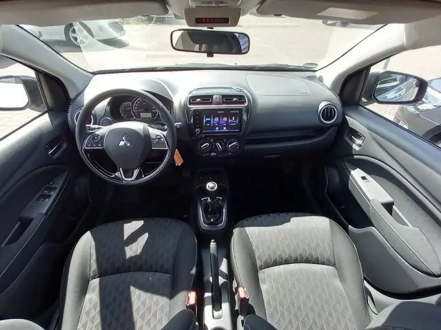 Mitsubishi Space Star Star