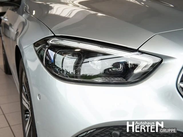 Mercedes-Benz C 180 AVANTGARDE Sedan