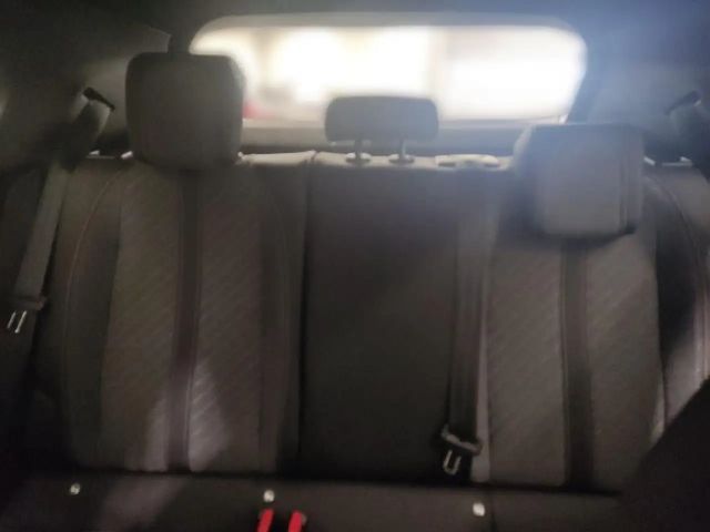 Peugeot 2008 Allure Pack PureTech