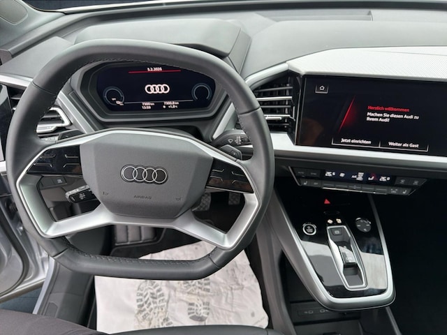 Audi Q4 e-tron SUV 45 e-tron Audi Q4 e-tron