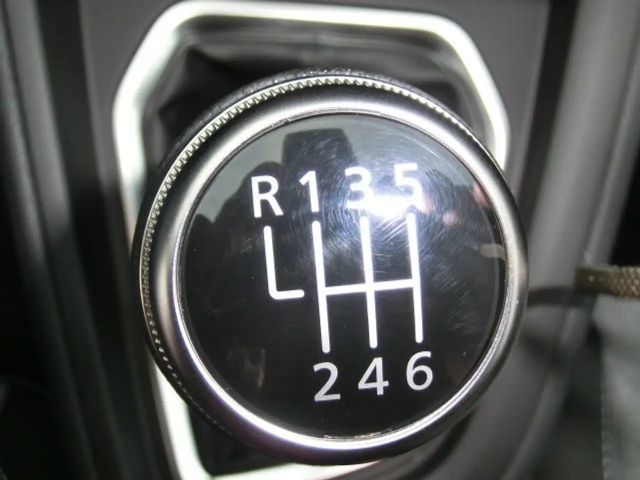 Mitsubishi Colt 1,0 MPI-T Invite