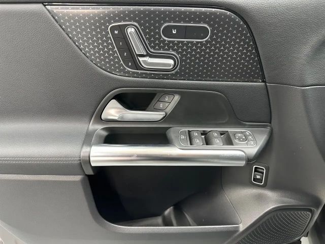 Mercedes-Benz GLA 180 Progressive