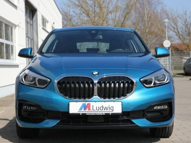 BMW 118 118i Comfort pakket Sedan Sport Line