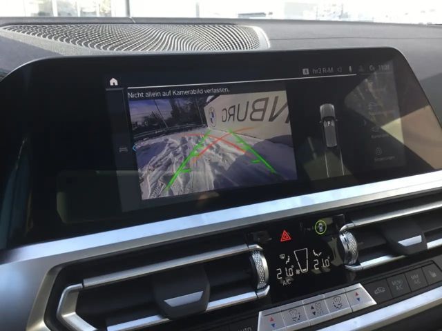 BMW 330 330d 330e xDrive