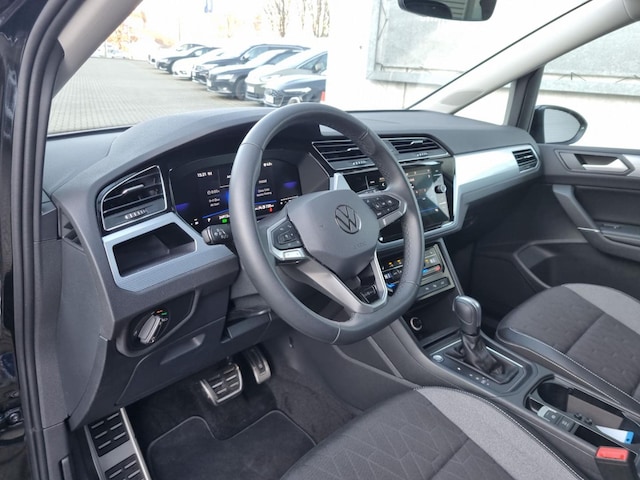 Volkswagen Touran 1.5 TSI DSG