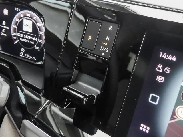 Volkswagen Multivan 2.0 TDI DSG Life T7