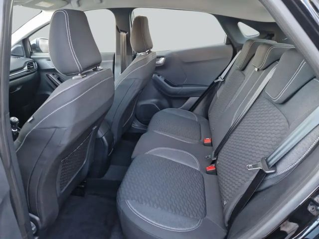 Ford Puma EcoBoost Titanium