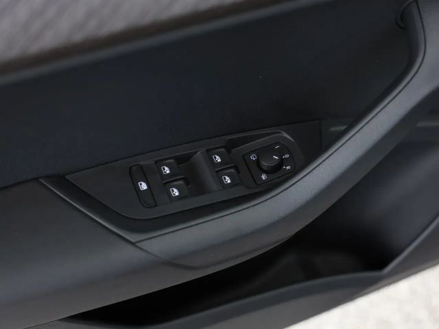 Skoda Karoq Selection