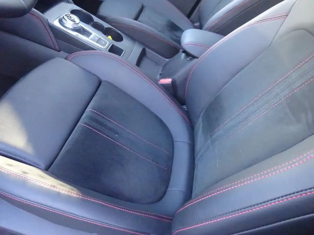 Ford Kuga Hybrid ST Line X