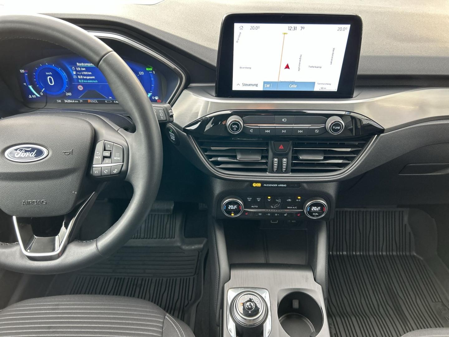 Ford Kuga Hybrid Plug in Hybrid Titanium