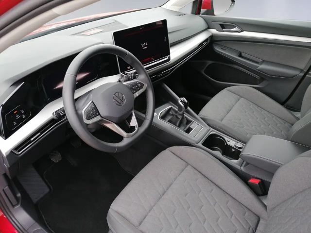 Volkswagen Golf 1.5 TSI Life Variant