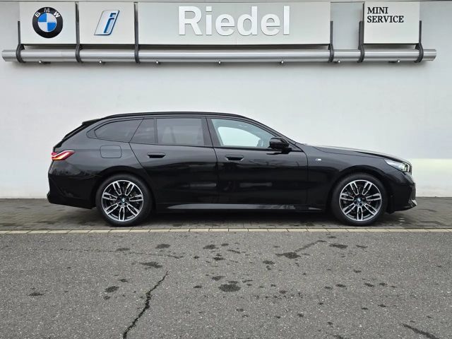 BMW 520 520i M-Sport Touring