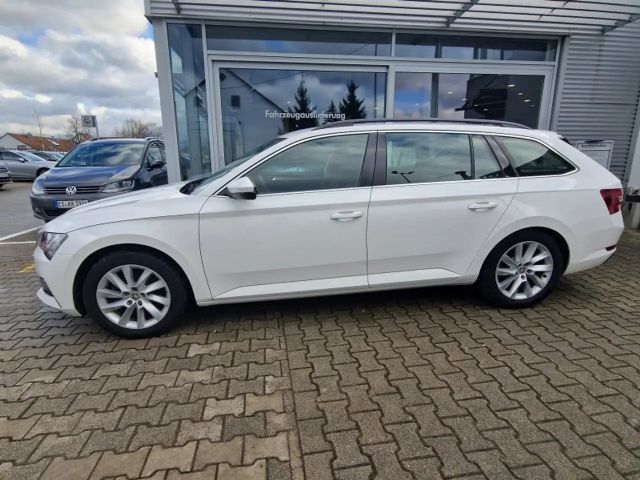 Skoda Superb 1.4 TSI Ambition Combi iV