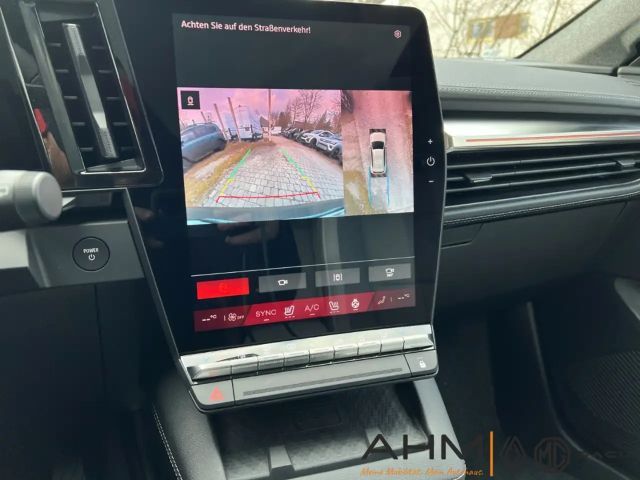 Renault Scenic E-Tech Iconic