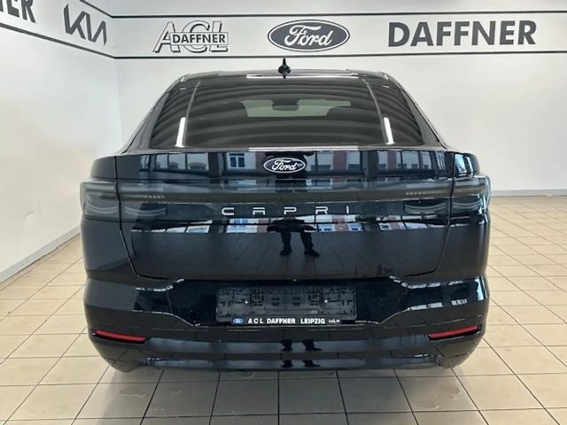 Ford Capri Premium RWD