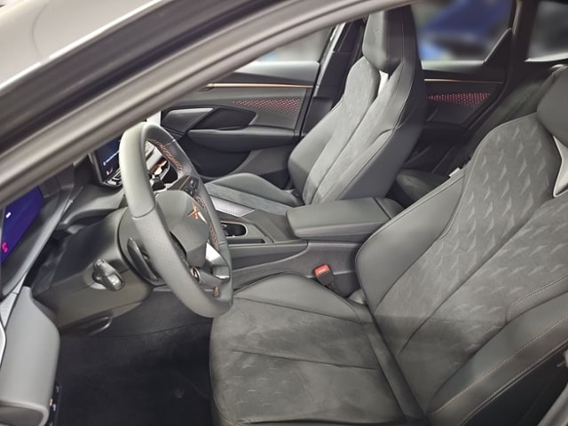 Cupra Terramar 1,5 E-HYBR. MATRIX NAVI AHK SENN 20Z