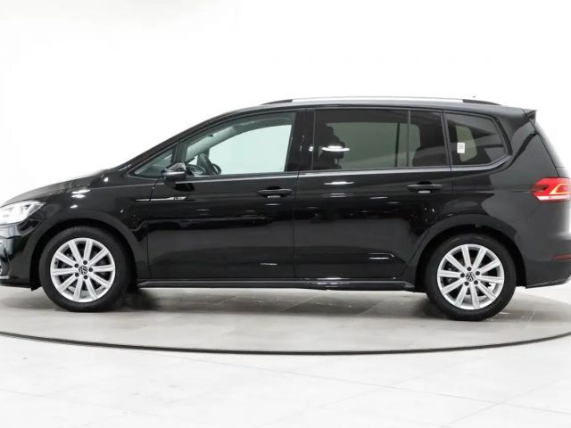 Volkswagen Touran 1.5 TSI DSG R-Line