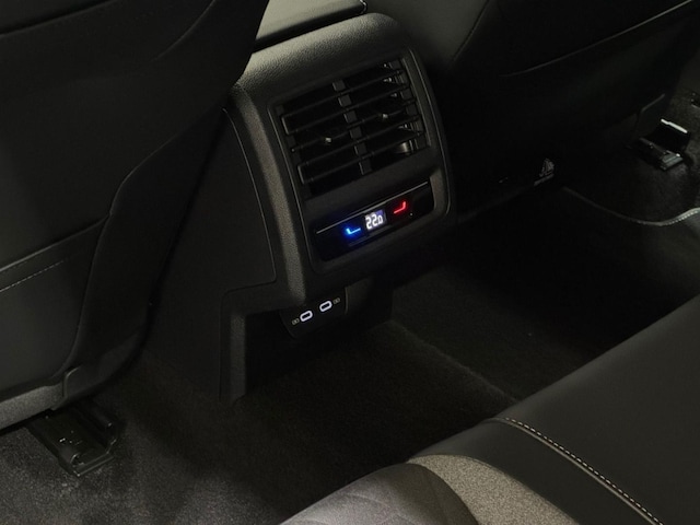 Volkswagen Golf 2.0 TDI DSG Variant