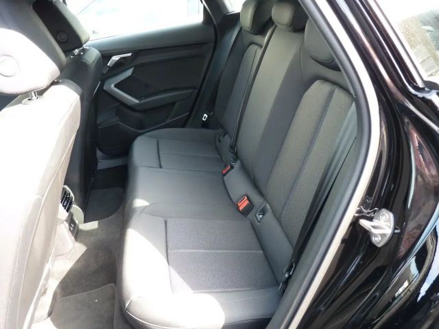 Audi A3 35 TFSI Sedan Sportback