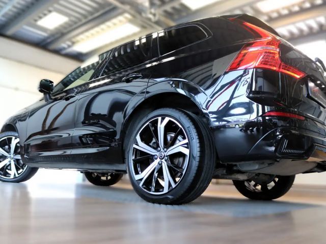 Volvo XC60 AWD Dark Plus Recharge