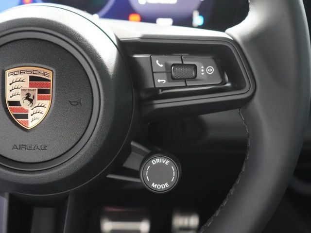 Porsche Macan 4