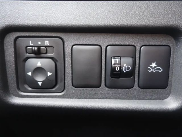 Mitsubishi Space Star Star