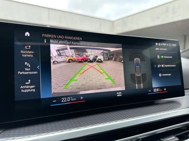 BMW 320 320i M-Sport Touring