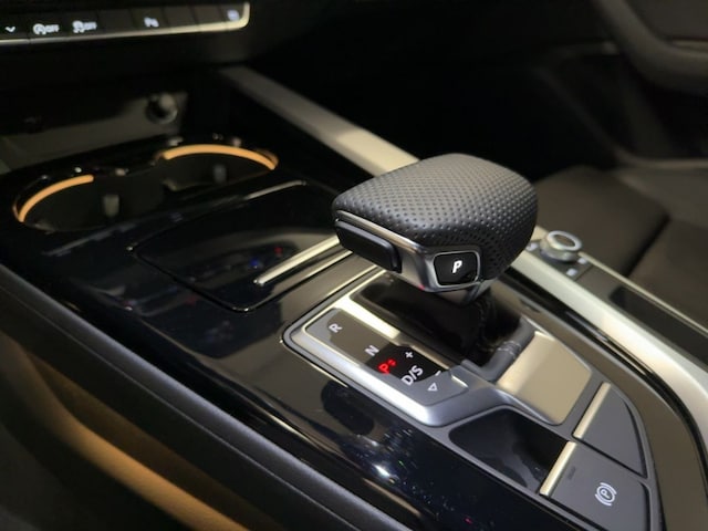 Audi A4 40 TDI Avant S-Tronic