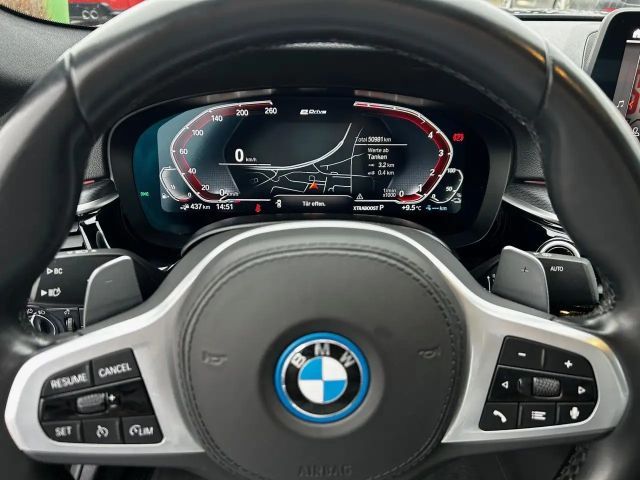 BMW 530 530e M-Sport Sedan