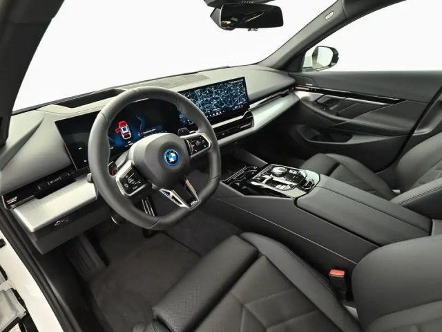 BMW 530 530e