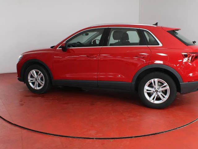 Audi Q3 35 TDI S-Tronic