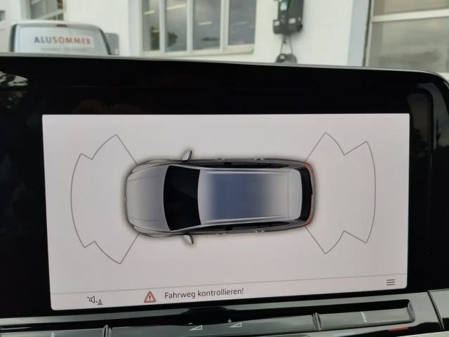 Volkswagen Golf DSG Life Variant