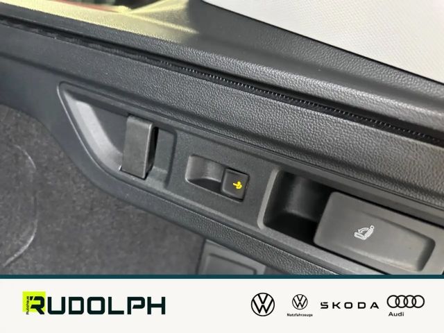 Volkswagen Passat 1.5 eTSI Business DSG