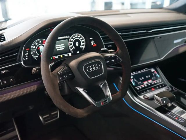Audi RS Q8 Performance