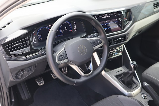 Volkswagen Polo Polo 1,0 TSI Active 5 Gang Klima Navi