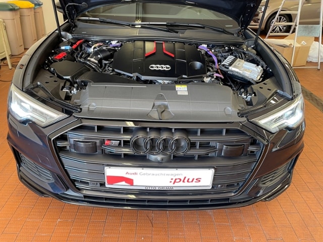 Audi S6 Avant Quattro