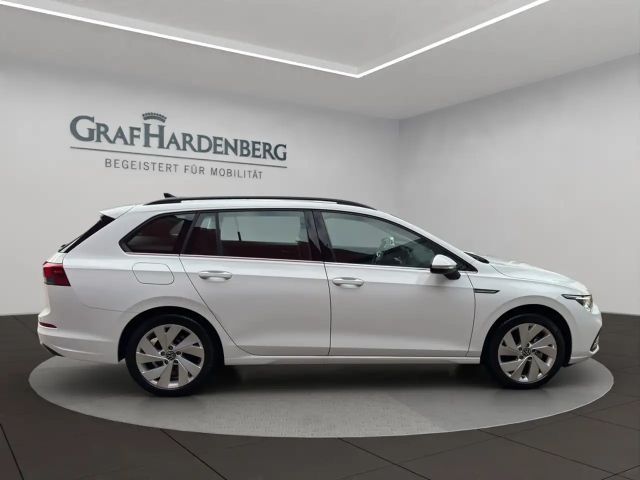 Volkswagen Golf 1.5 eTSI DSG Style Variant