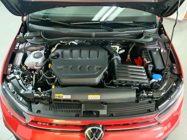 Volkswagen Polo 2.0 TSI DSG GTI