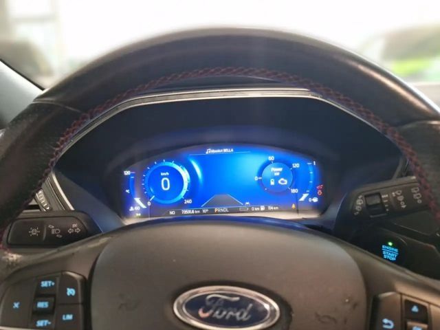 Ford Kuga ST Line
