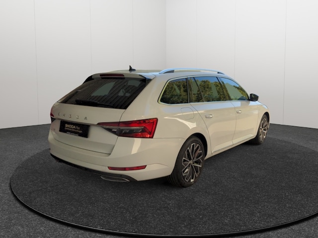 Skoda Superb 2.0 TDI Combi