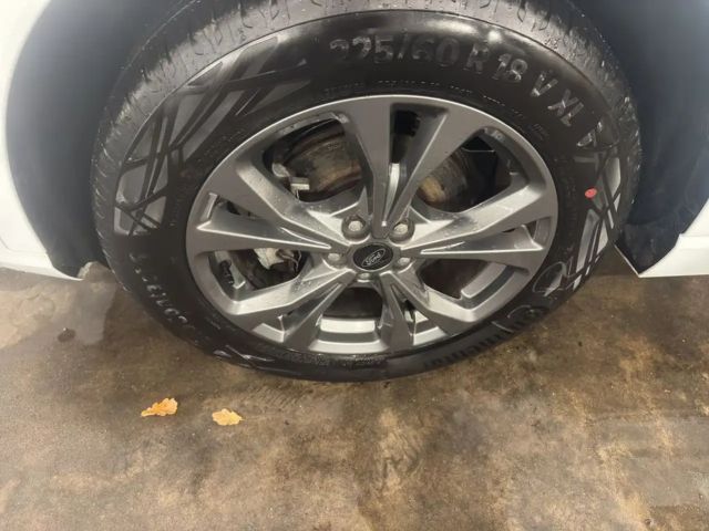 Ford Kuga Plug in Hybrid ST Line X