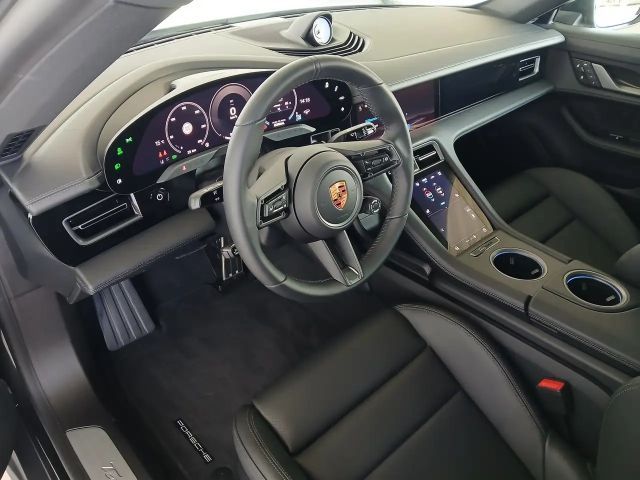 Porsche Taycan 4S Cross Turismo