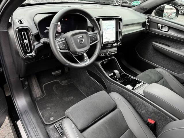 Volvo C40 AWD Plus Recharge Twin Engine