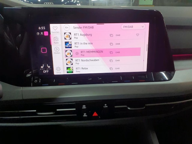 Volkswagen Golf DSG Life