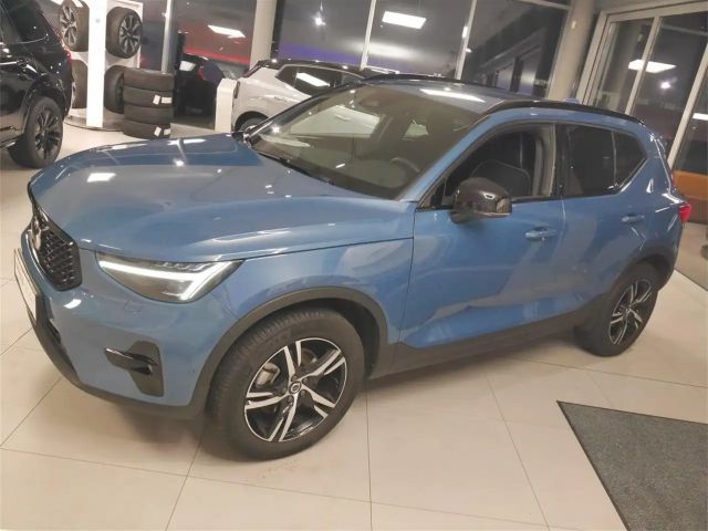 Volvo XC40 Dark Plus