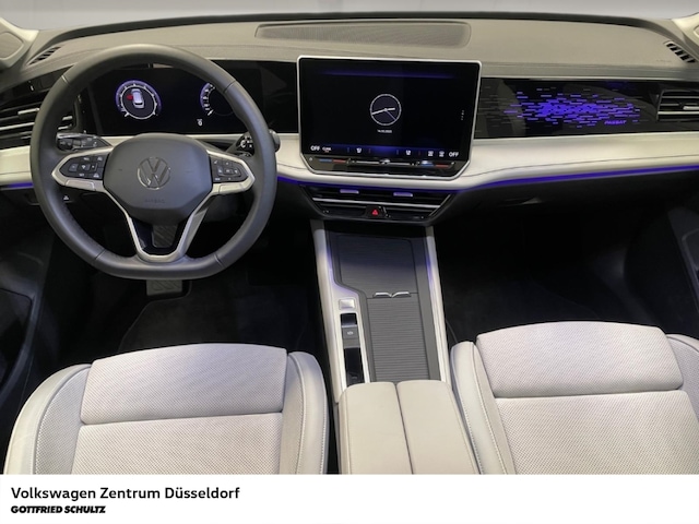 Volkswagen Passat 1.5 eTSI Business DSG