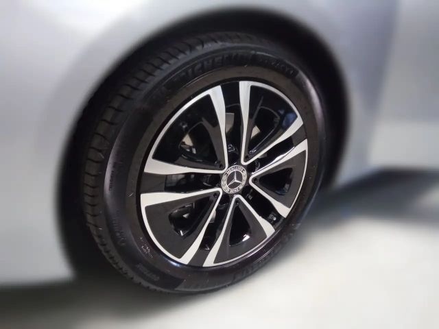 Mercedes-Benz B 180 Progressive